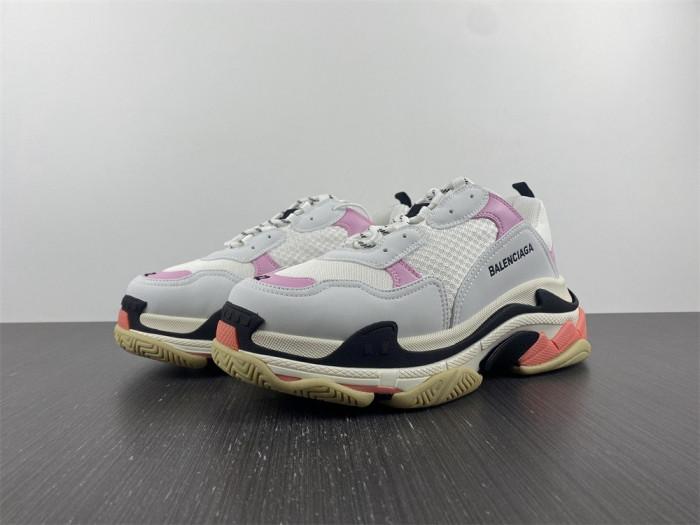 blc* triple s trainer