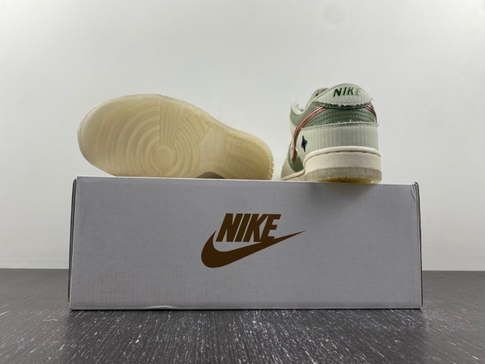 kyler murray x dunk low 