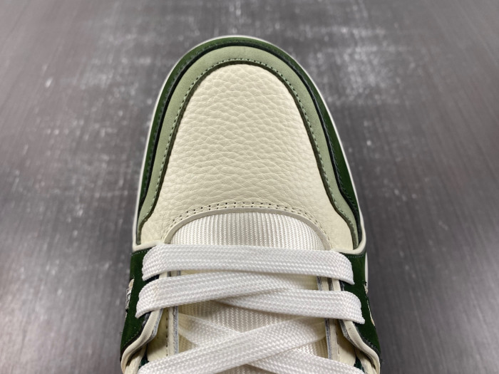 LOU1VTON trainer (EU47)