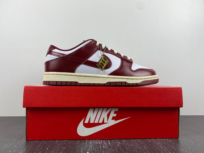 nike dunk low vintage "team red" fj4555-100