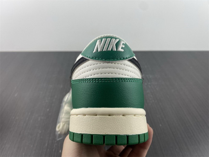 nike dunk low "lottery" green dr9654-100
