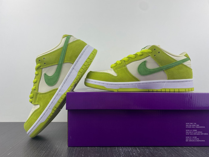 nike sb dunk low green apple dm0807-300