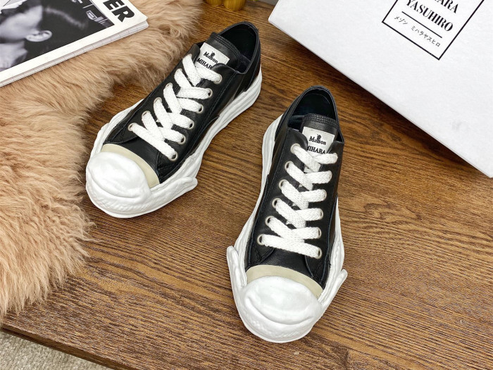 Ma*s*n mihara yasuhiro low-top sneakers mmy-010