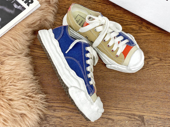 Ma*s*n mihara yasuhiro low-top sneakers mmy-016