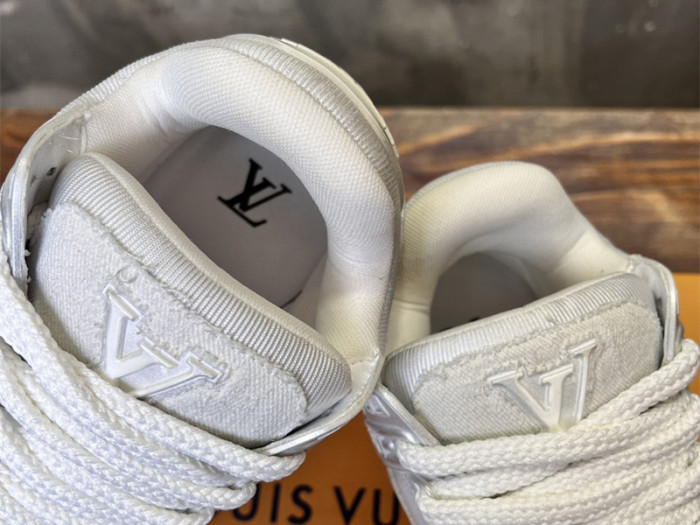 lou1vton skate sneaker 1v-7319