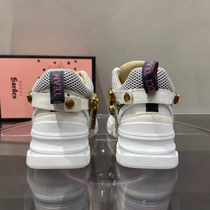 G*u*i1 journey flashtrek jewel crystal low boot