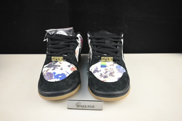 S*p*e x ramm:ell:zee x nike sb dunk low fd8778-001