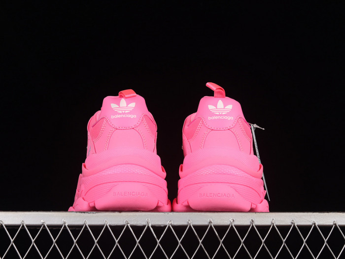 blc* triple s trainer