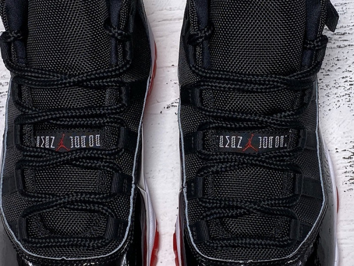 Air Jordan 11 Bred 2019 378037-061