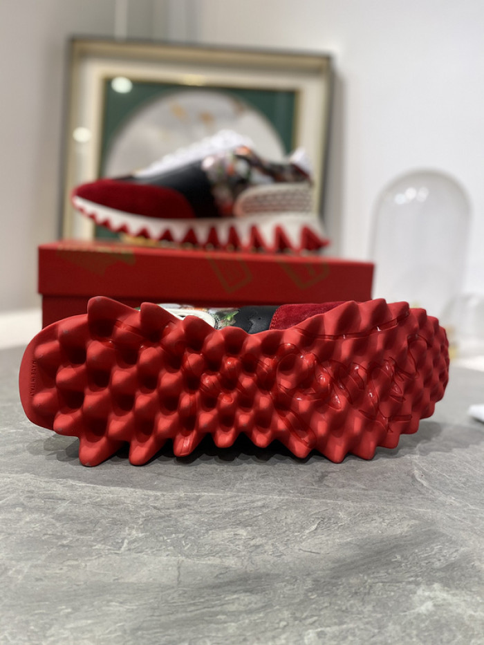 CHRISTIAN LOUBOUT1N Loubishark man (CUSTOMIZE)