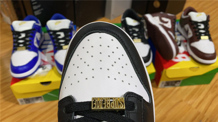 Supre* X Dunk Low OG SB QS 