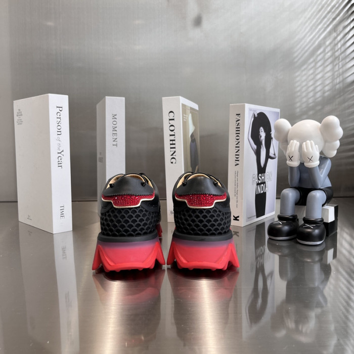 CHRISTIAN LOUBOUT1N Loubishark man (CUSTOMIZE)