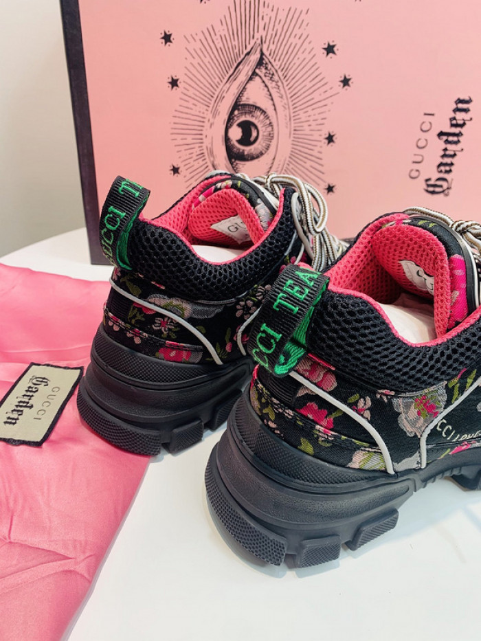 G*u*i1 journey flashtrek jewel crystal low boot