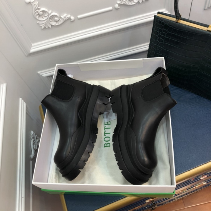 Botteg*Venta Tire Leather Ankle boots