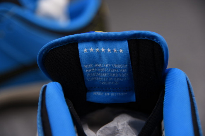 instant skateboards x nike sb dunk low shoes cz5128-400