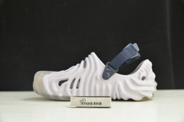 Cr*0*s pollex clog by salehe bembury urchin