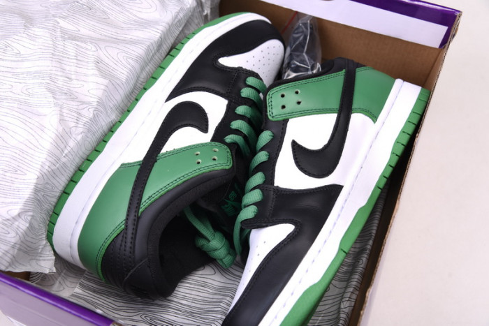 nike sb dunk low classic green bq6817-302