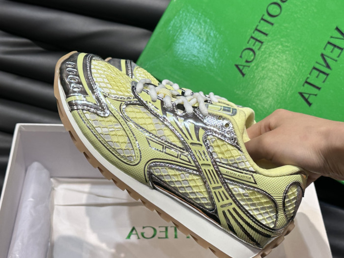 Bo*te*ga ve*ne*ta orbit sneakers